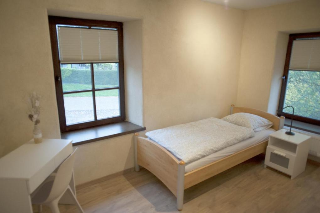 Les Myosotis Bed & Breakfast Assesse Exterior photo